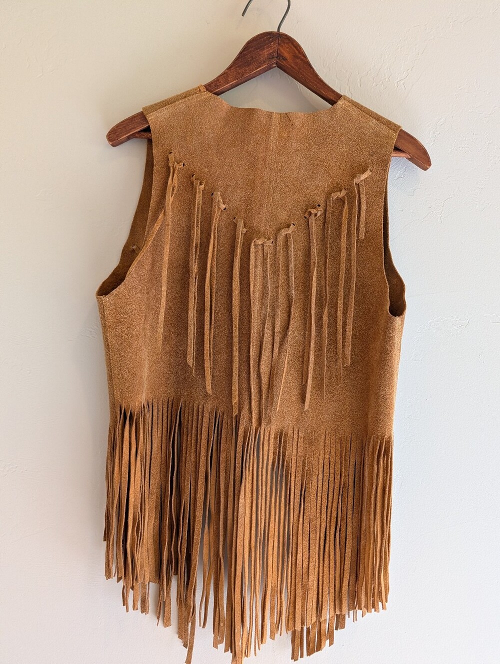 Suede Fringe Vest Tan Size Small VINTAGE - Picture 2 of 8